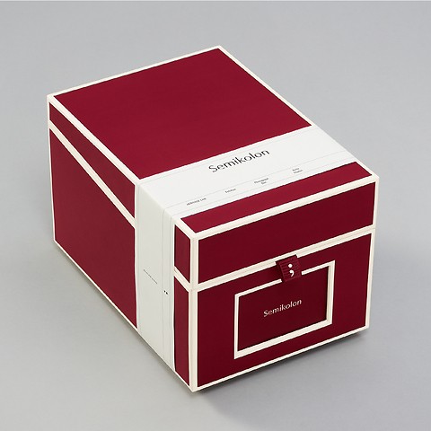 Photograph Box w. 3 index card Burgundy