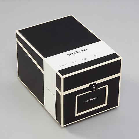 Photograph Box w. 3 index card Black